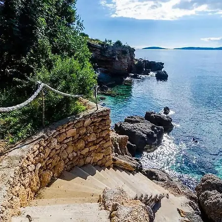 Holiday home Seaside House For Families With Children Postup, Peljesac - 20849